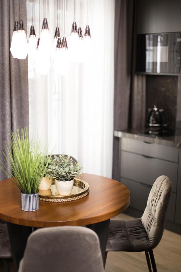 Jacuzzi Apartment Main Square Cracovia Esterno foto